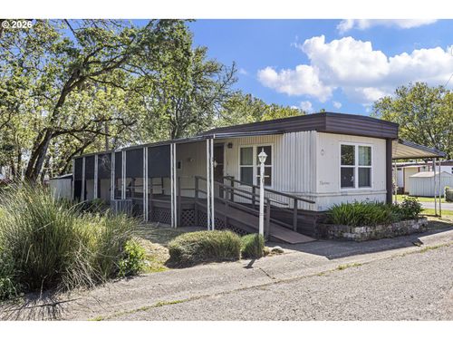 101 Athena Ln, Roseburg, OR, 97470-1367 | Card Image