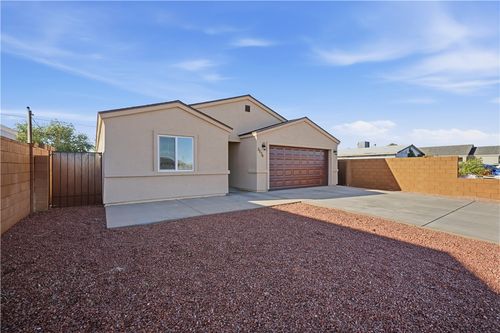 3534 E Thompson Ave, Kingman, AZ, 86409-2277 | Card Image
