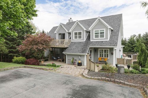 10 Westwind Dr, Chester, NS, B0J1J0 | Card Image