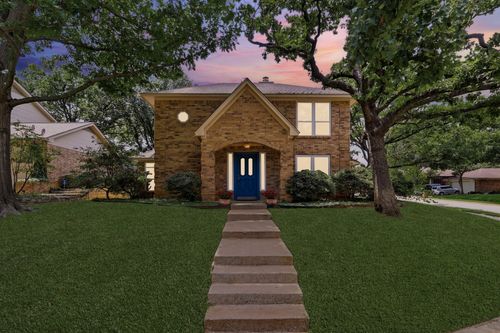 3620 Dorchester Dr, Bedford, TX, 76021-2944 | Card Image