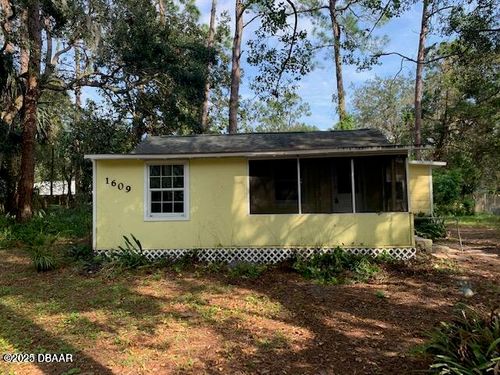 1609 Selma Ave, Holly Hill, FL, 32117-1531 | Card Image