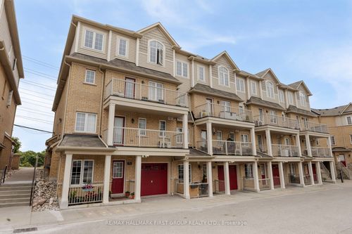 70 Abela Lane, Ajax, ON, L1T0M9 | Card Image