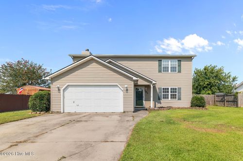 303 Mann St, Hubert, NC, 28539-5500 | Card Image