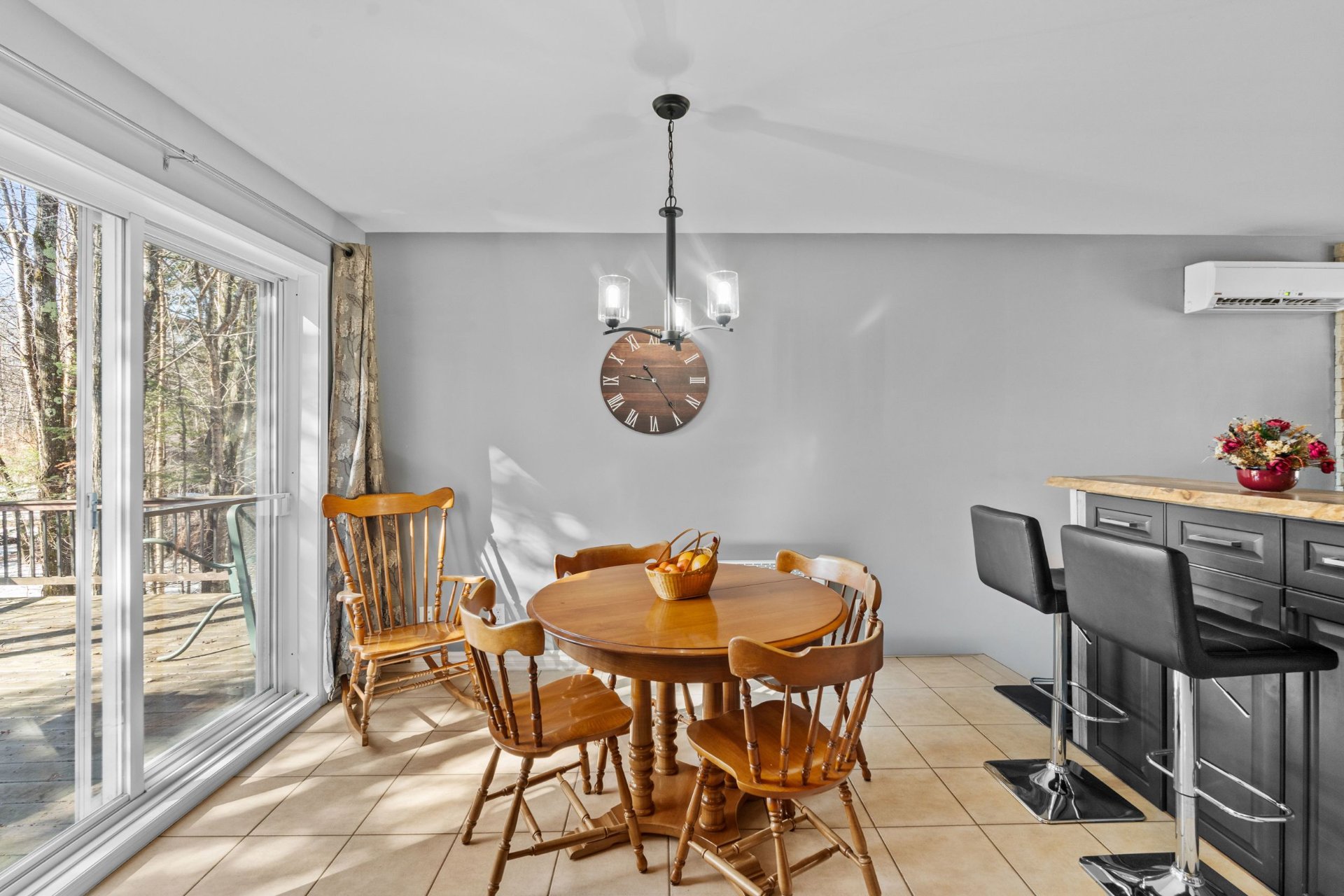 Residential in Sainte-Julienne 4