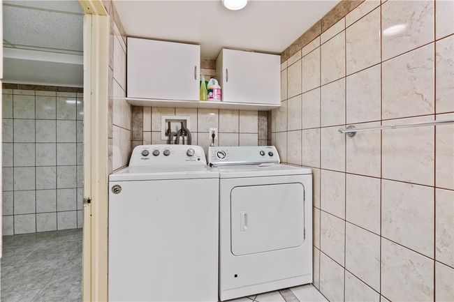 3640 Mintwood St, House other with 3 bedrooms, 2 bathrooms and 4 parking in Pittsburgh PA | Image 23