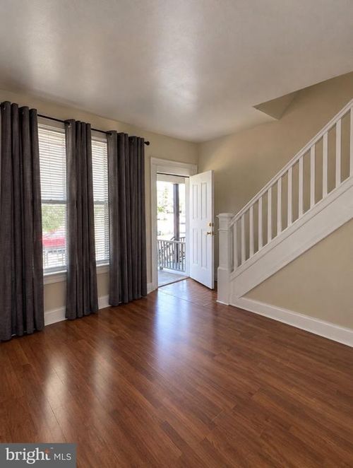 507 S Longwood St, Baltimore, MD, 21223-2725 | Card Image