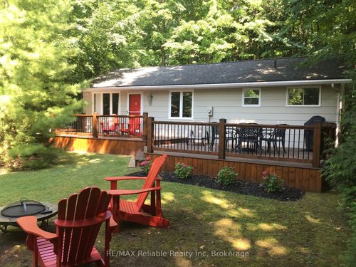 20 George St, Bayfield, ON, N0M1G0 | Card Image