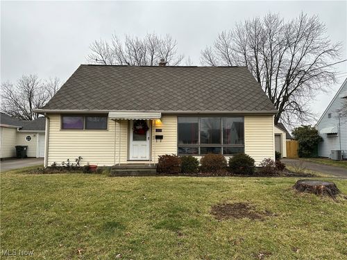 1227 Valleyview Avenue Sw, Canton, OH, 44710 | Card Image