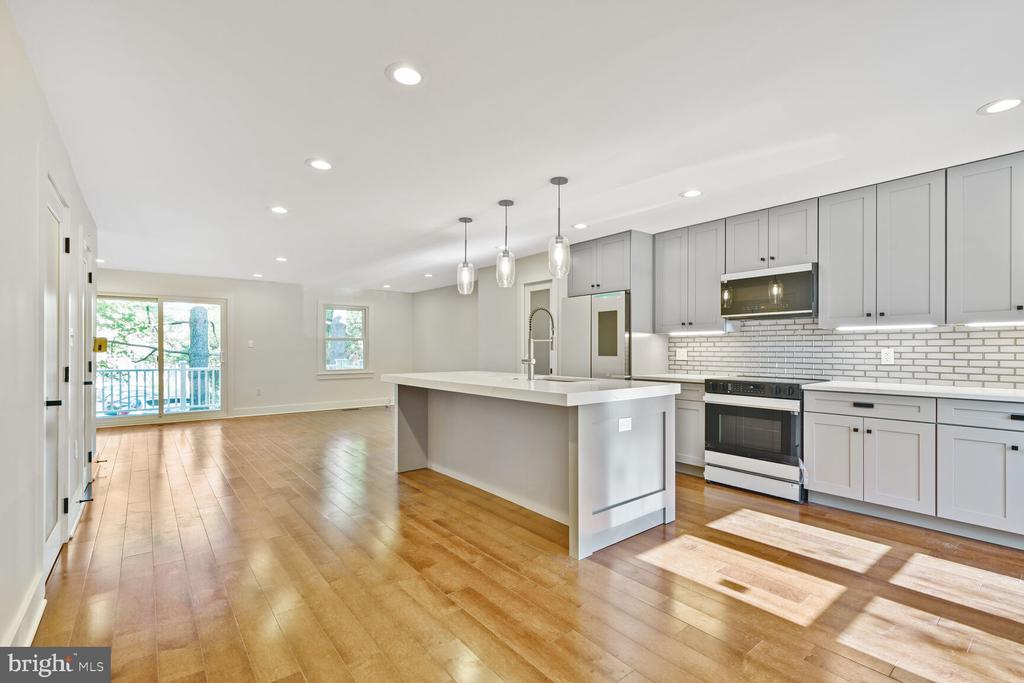 Residential Lease in BETHESDA 4