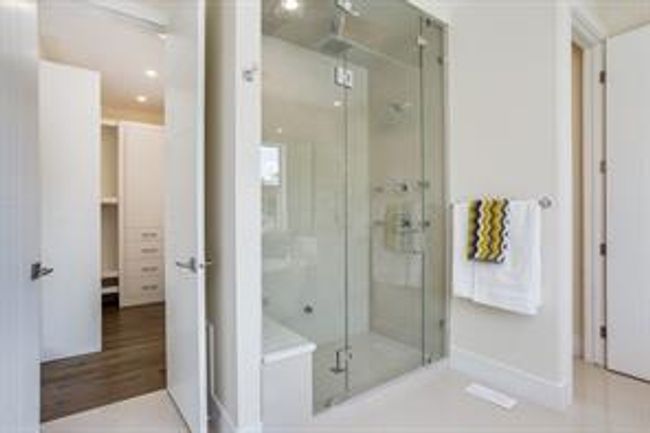 1427 4 St Nw, House detached with 7 bedrooms, 7 bathrooms and 4 parking in Calgary AB | Image 24