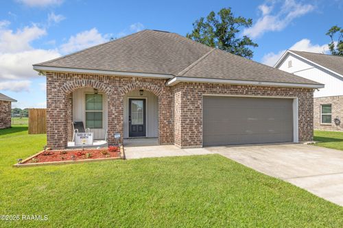 121 Gentle Crescent Ln, Lafayette, LA, 70506-6361 | Card Image