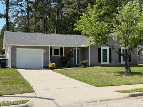 245 Branchwood Dr, Jacksonville, NC, 28546-5915 | Card Image