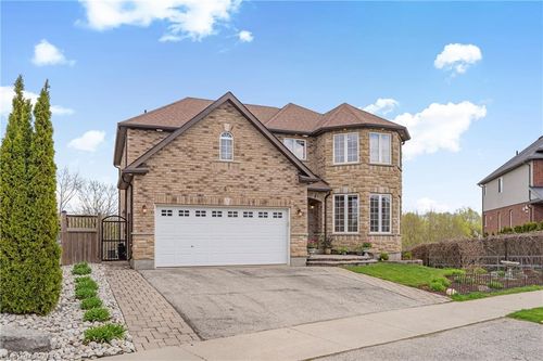 49 Creighton Ave, Guelph, ON, N1E0H6 | Card Image