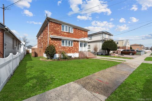 150-14 127th St, South Ozone Park, NY, 11420-4202 | Card Image