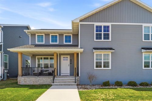 209 Red Cedar Parkway, KIMBERLY, WI, 54136 | Card Image