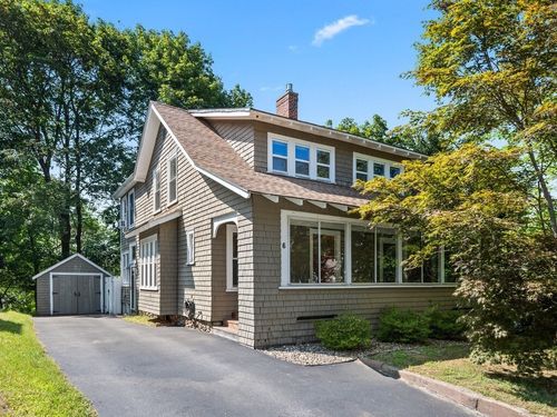 6 Iowa St, Worcester, MA, 01602-1808 | Card Image