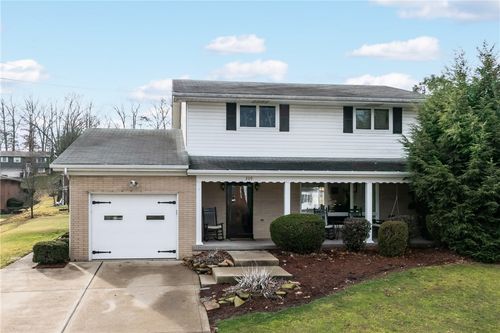 209 Bainbridge Dr, Center Twp - BEA, PA, 15001 | Card Image