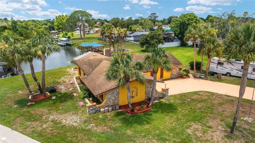 5330 Kings Ct, FRUITLAND PARK, FL, 34731-6018 | Card Image