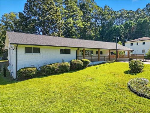 107 Douglas Dr Se, Mableton, GA, 30126-1931 | Card Image