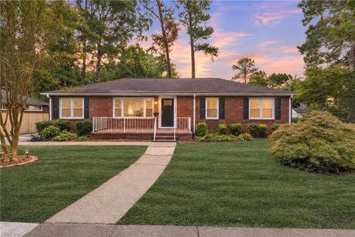 3645 Wedgefield Ave, Norfolk, VA, 23502-4334 | Card Image