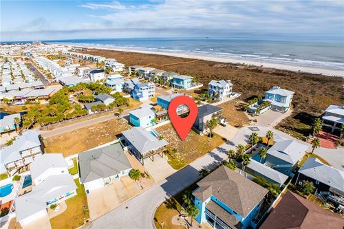 663 Gage Way, Port Aransas, TX, 78373-6118 | Card Image