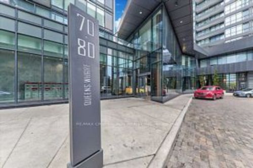 303-70 Queens Wharf Rd, Toronto, ON, M5V0J2 | Card Image