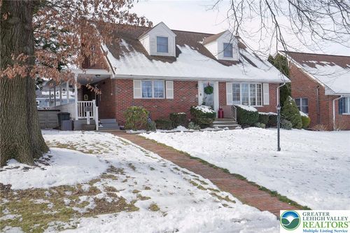 120 Avenue E, Schuylkill Haven, PA, 17972-1412 | Card Image