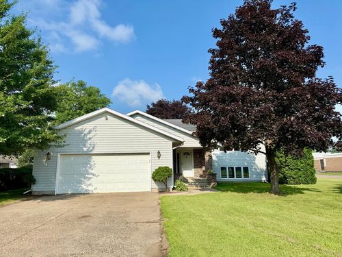 402 6th St Sw, Little Falls, MN, 56345-1725 | Card Image