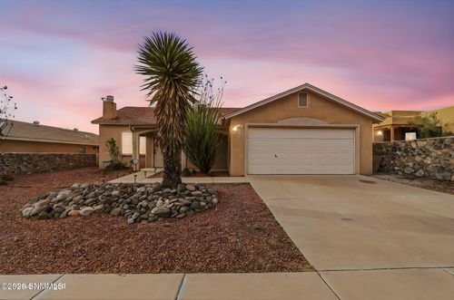 1973 Bentley Dr, Las Cruces, NM, 88001-1593 | Card Image