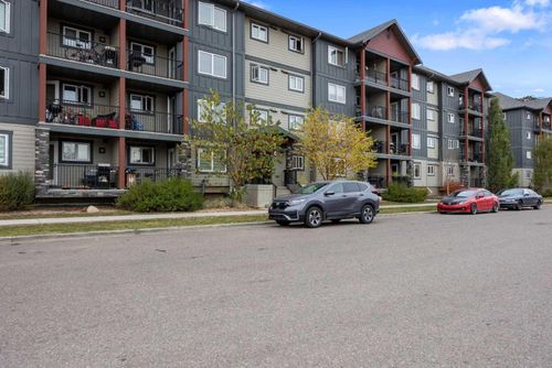 111-115 Denholm Gate, Fort McMurray, AB, T9H0E9 | Card Image