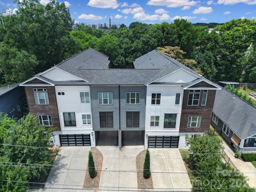 2012 Upstate Way, Charlotte, NC, 28206-0018 | Card Image