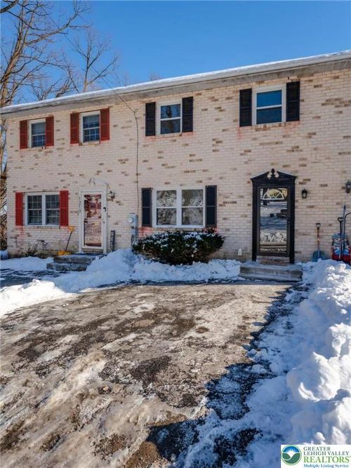 1212 Graham St, Fountain Hill, PA, 18015-2403 | Card Image