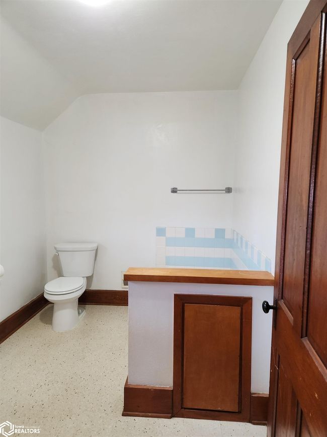 1128 Prince St, House other with 5 bedrooms, 4 bathrooms and null parking in Grinnell IA | Image 33