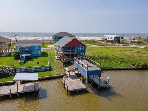 1453 County Road 230, Sargent, TX, 77414-4704 | Card Image