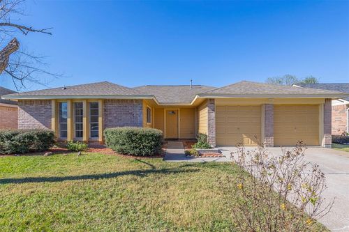 11919 Bald Mountain Cir, Houston, TX, 77067-1105 | Card Image