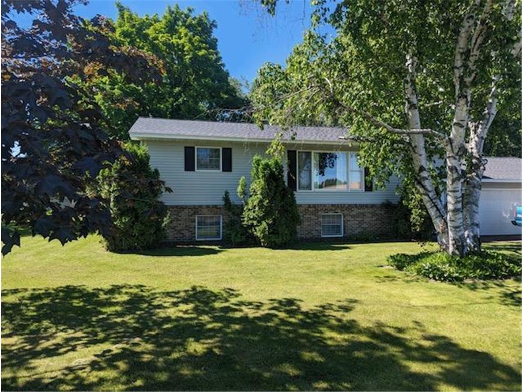 8th Ave, Clear Lake, WI 54005