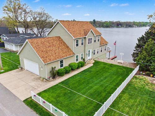 a-107 Lakeview Dr, Walkerton, IN, 46574-9590 | Card Image