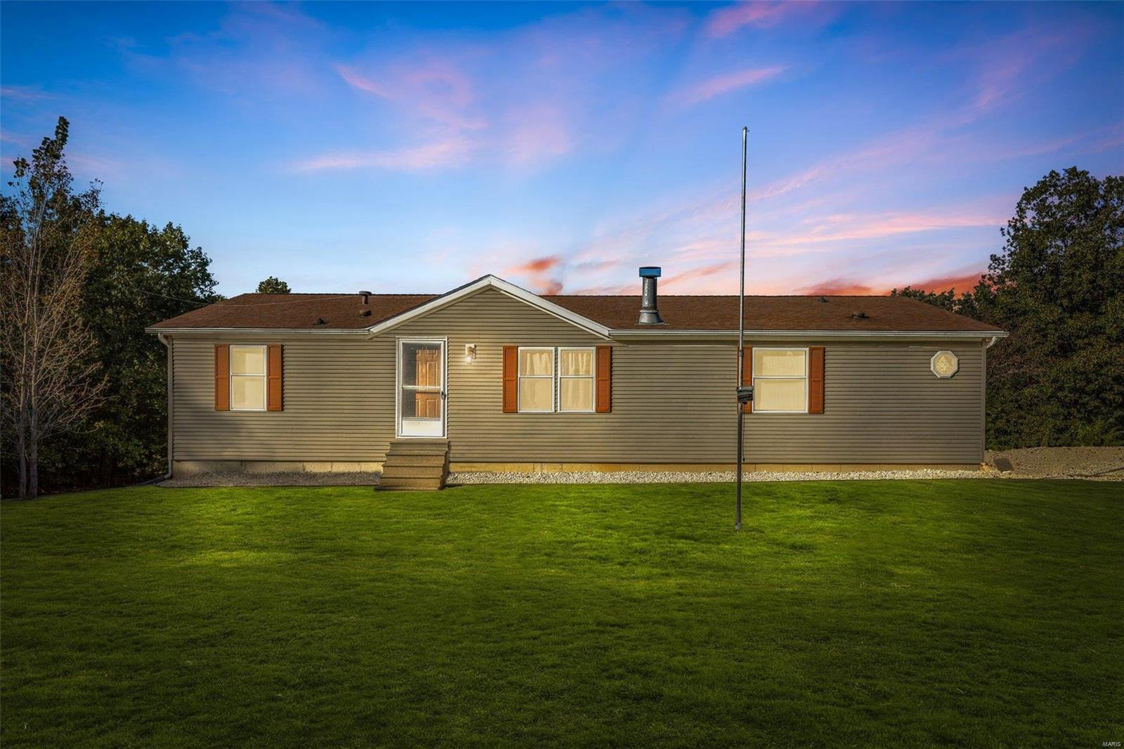 Fawn Dr, Festus, MO 63028