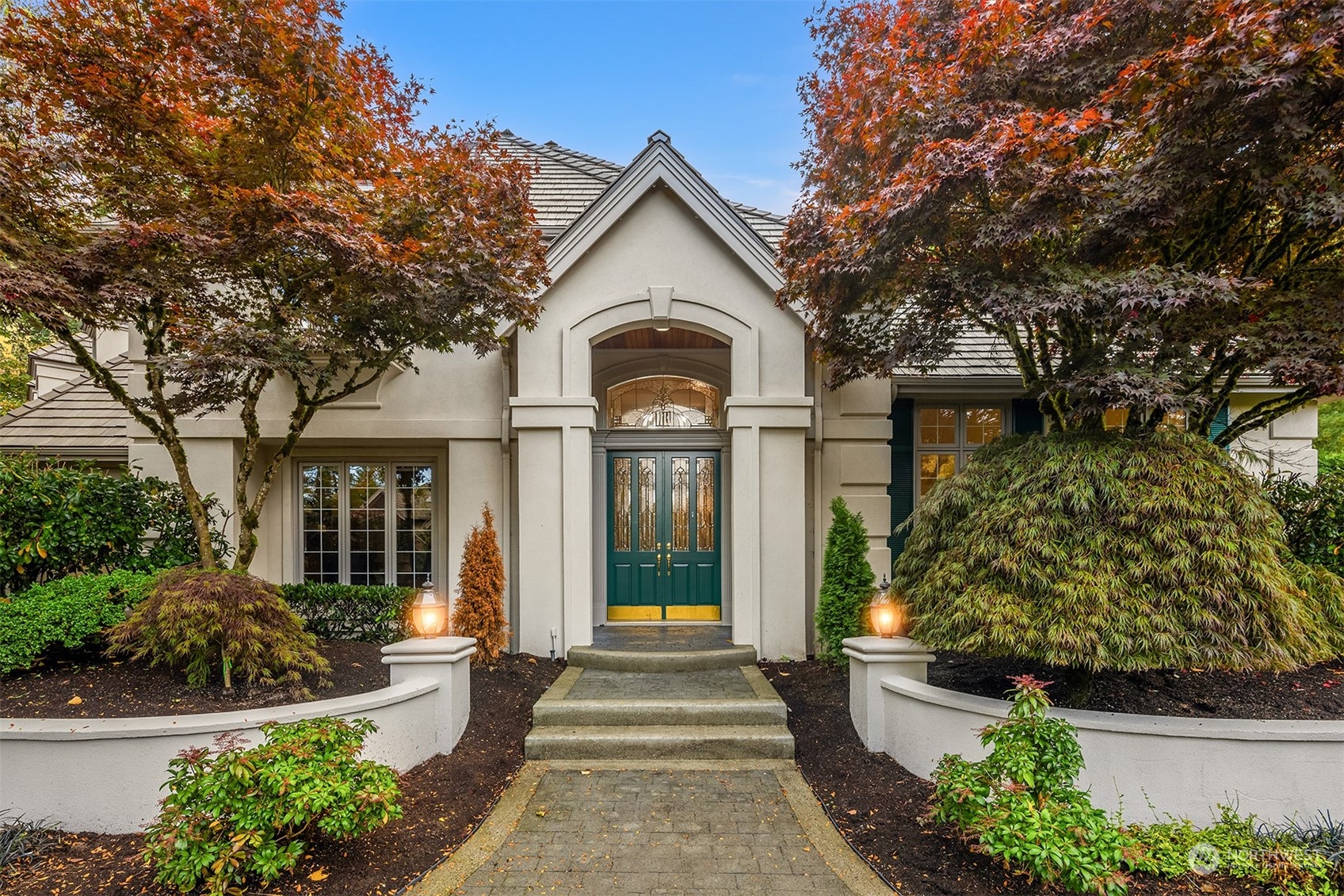 9th Pl, Sammamish, WA 98074