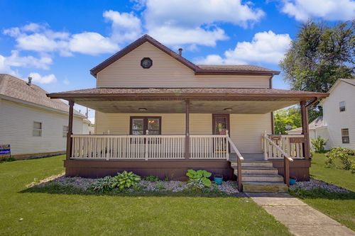 1206 E Main St, Clinton, IL, 61727-1851 | Card Image