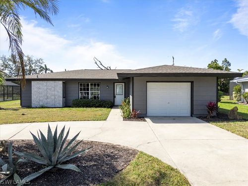4216 Se 1st Ct, Cape Coral, FL, 33904-8411 | Card Image