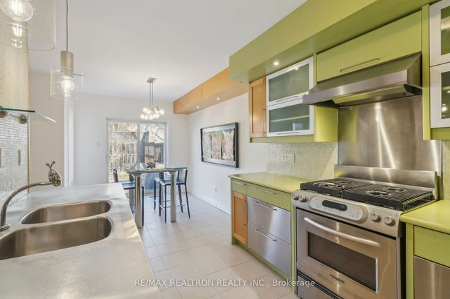 90 Maple Sugar Lane, House attached with 3 bedrooms, 3 bathrooms and 2 parking in Vaughan ON | Image 15