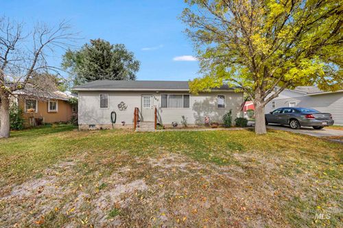 340 E Avenue D, Wendell, ID, 83355-5320 | Card Image