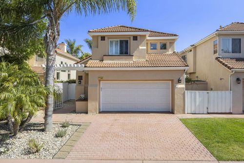 7748 Paso Robles St, Ventura, CA, 93004 | Card Image
