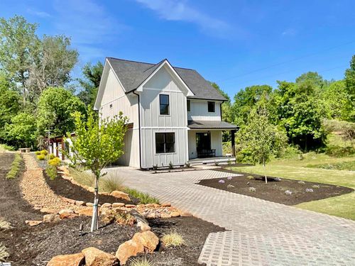 170 Keith Dr, Greenville, SC, 29607-1453 | Card Image