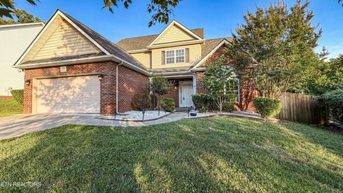 10908 Gable Run Dr, Knoxville, TN, 37931-2166 | Card Image