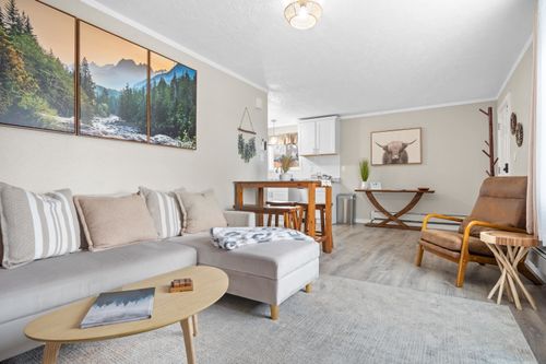 1105 &amp; 1107 S Chestnut Street, Casper, WY, 82601 | Card Image