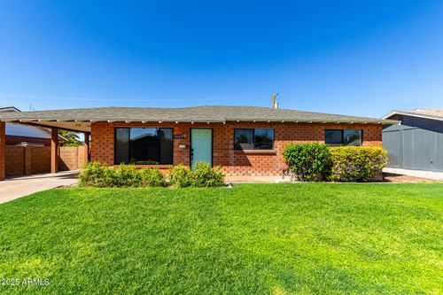 8102 E Whitton Ave, Scottsdale, AZ, 85251-5822 | Card Image