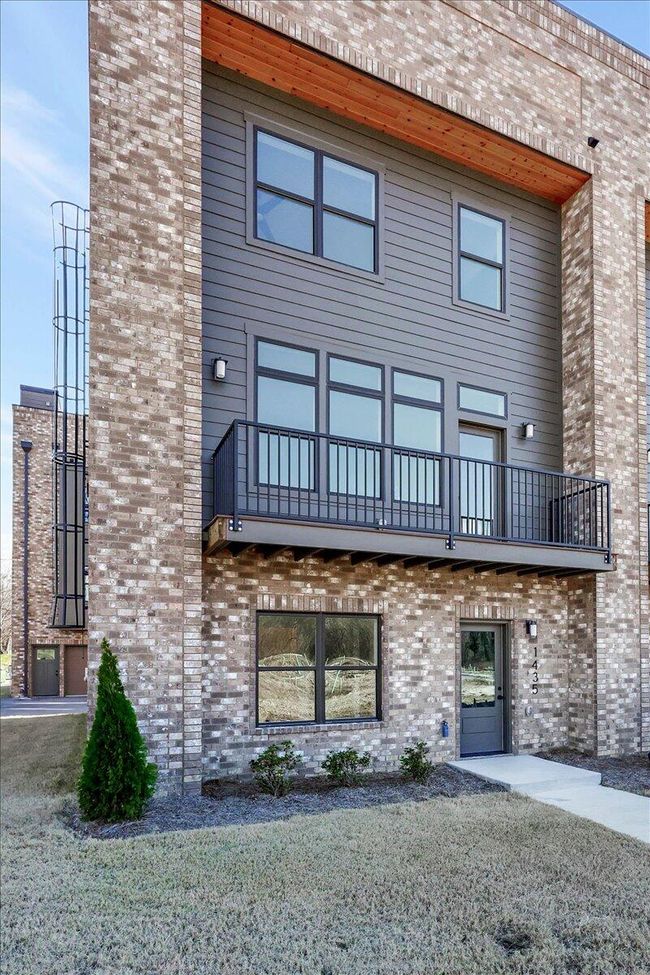 1443 Caldwell Ln, Townhouse with 3 bedrooms, 4 bathrooms and null parking in Chattanooga TN | Image 25