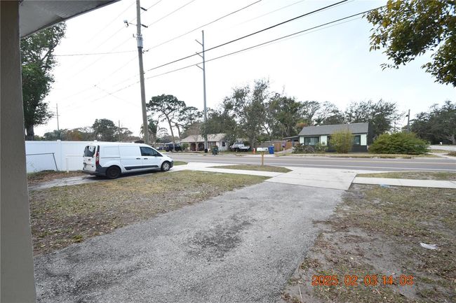 A - 1741 Trotter Rd, Home with 2 bedrooms, 1 bathrooms and null parking in LARGO FL | Image 5